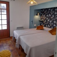 66014475c89dc-laurier-rose-chambre