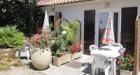 6601459a42eb4-geranium-cour-avant-bandeau