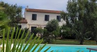 646b112ab44ae-header-bastide