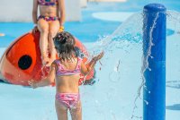 Camping_La Brise de Camargue_espace aquatique jeux d'eau