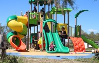 61f3bbe13308f-aire-de-jeux-enfants