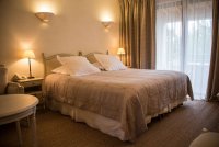 58e5f4025f10d-chambres-superieure