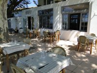 597760770f163-frigoules-terrasse-02