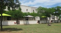 5963942c689b1-mas-cabanes-exterieur-02